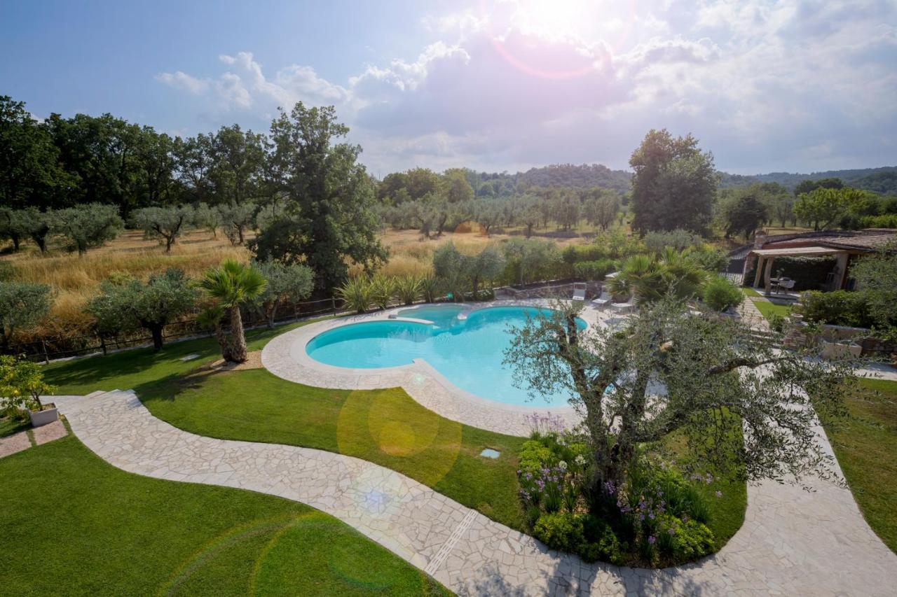 Villa Mario Resort Salo Exterior photo