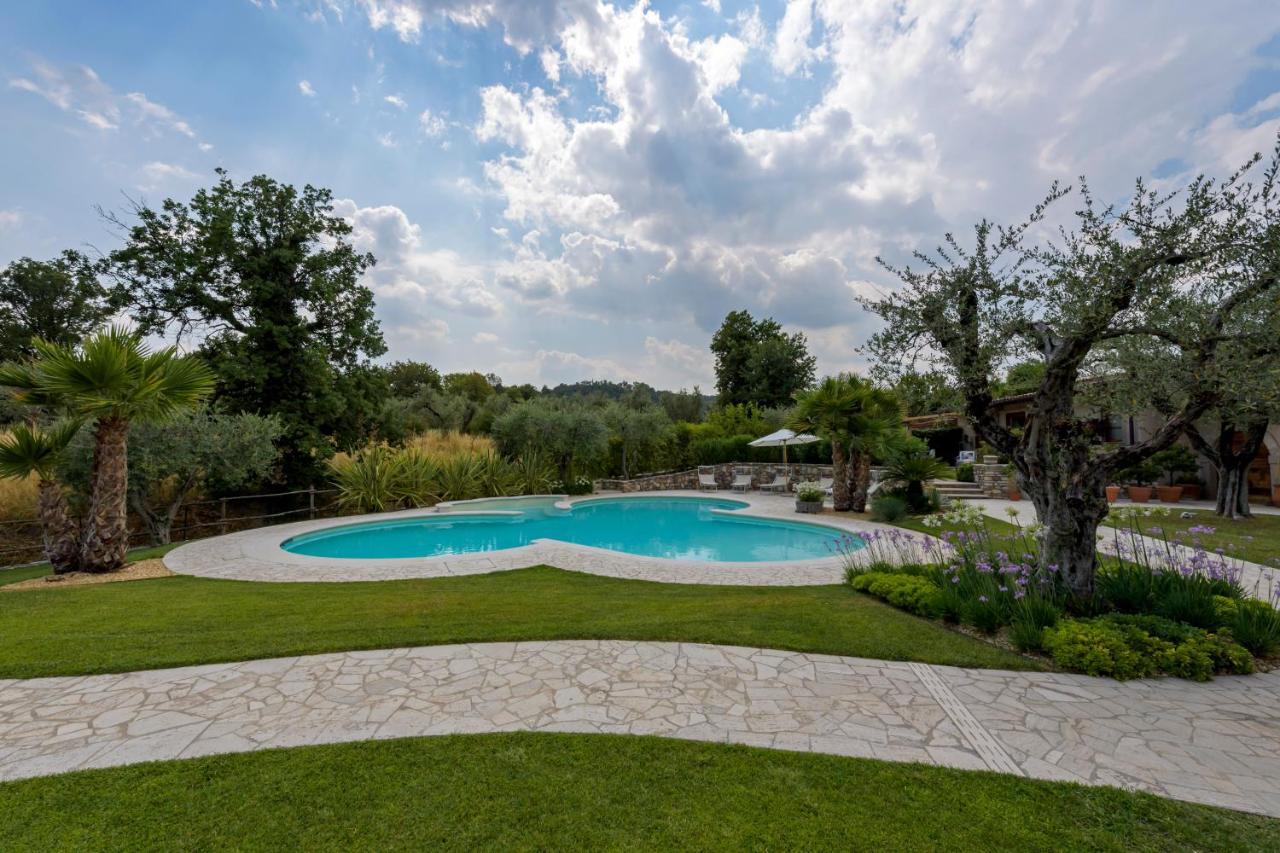 Villa Mario Resort Salo Exterior photo