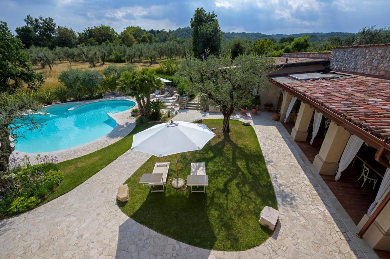 Villa Mario Resort Salo Exterior photo